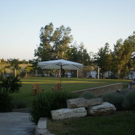 Locanda Degli Etruschi Montalto di Castro Bagian luar foto